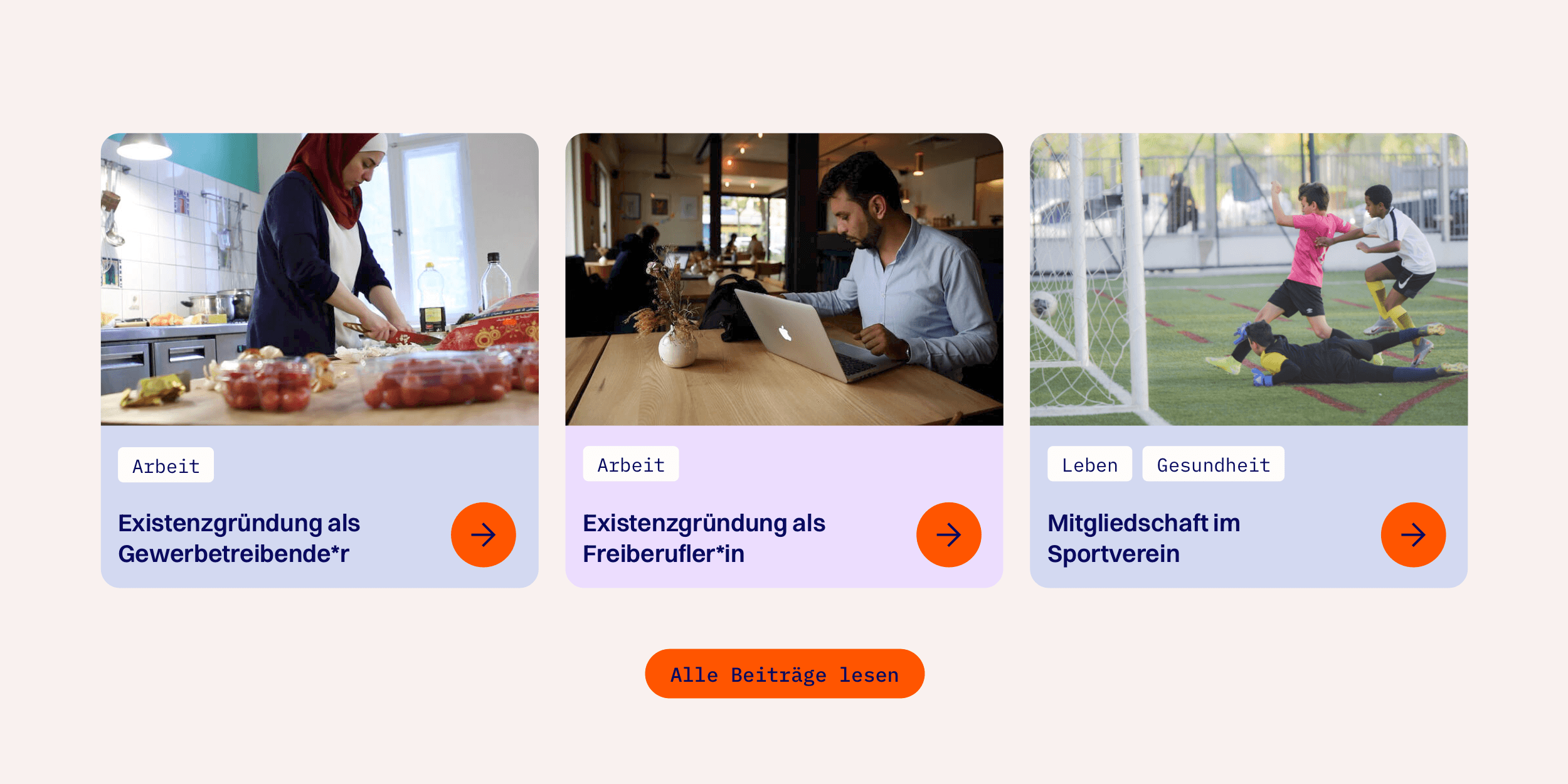 3 Teaser für Artikelseiten nebeneinander mit passenden Tags.